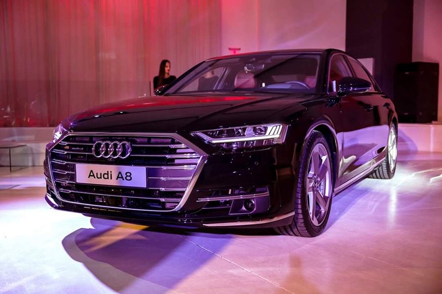 Noul Audi A8 poate fi văzut în aceste zile la București