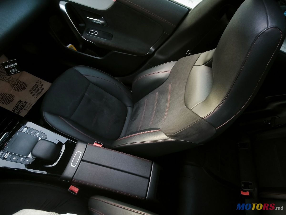 2023' Mercedes-Benz CLA photo #5