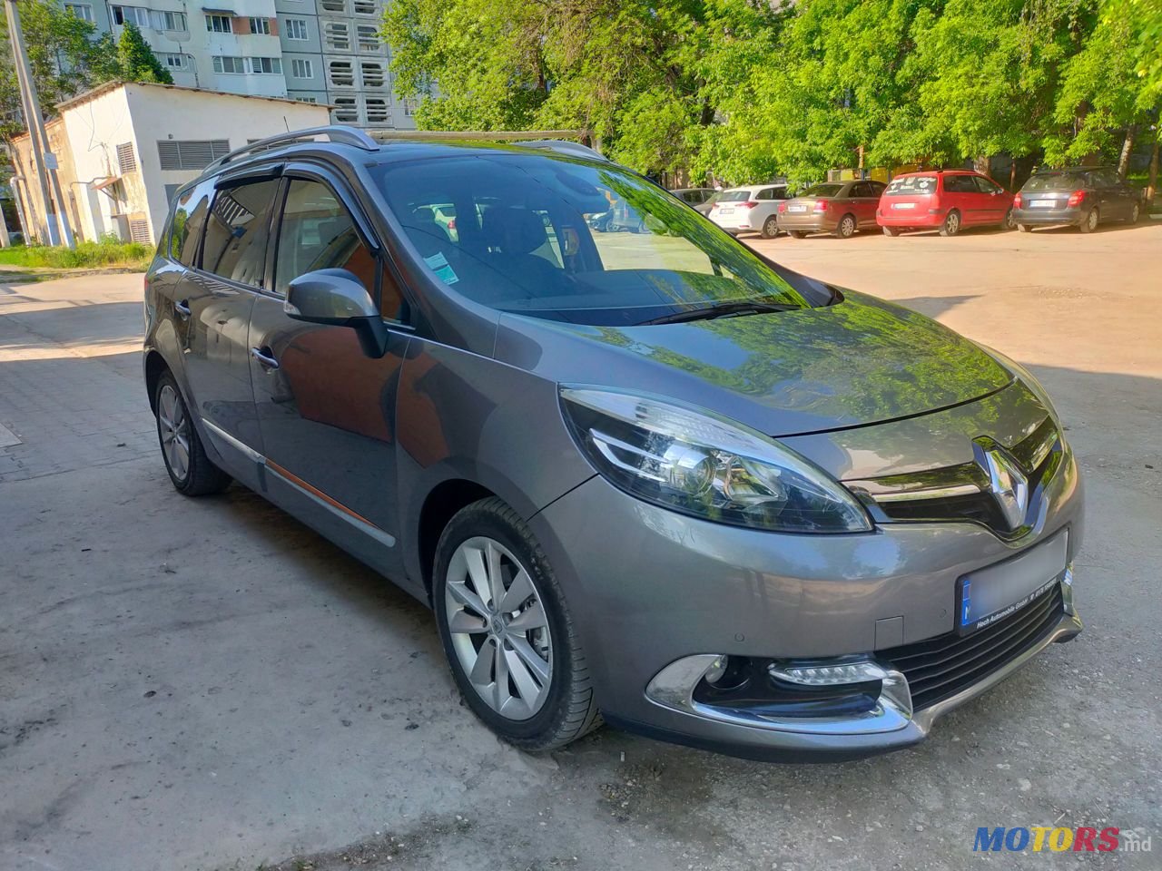 2014' Renault Grand Scenic photo #5