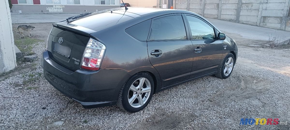 2007' Toyota Prius photo #3