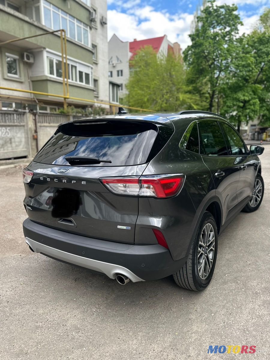 2020' Ford Escape photo #6