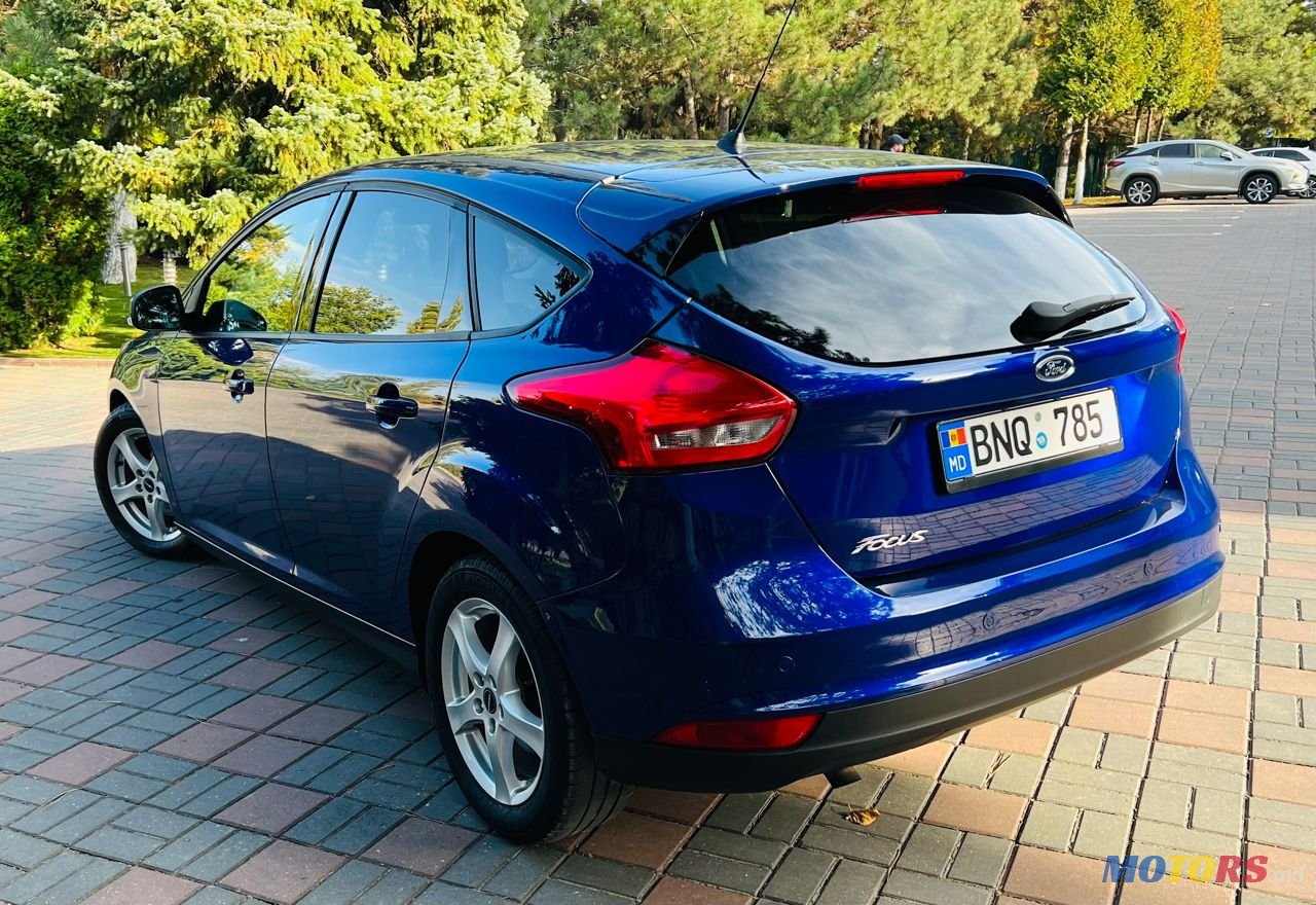 2016' Ford Focus photo #3