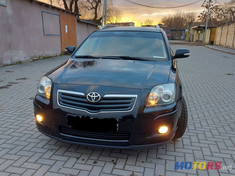 2009' Toyota Avensis photo #6