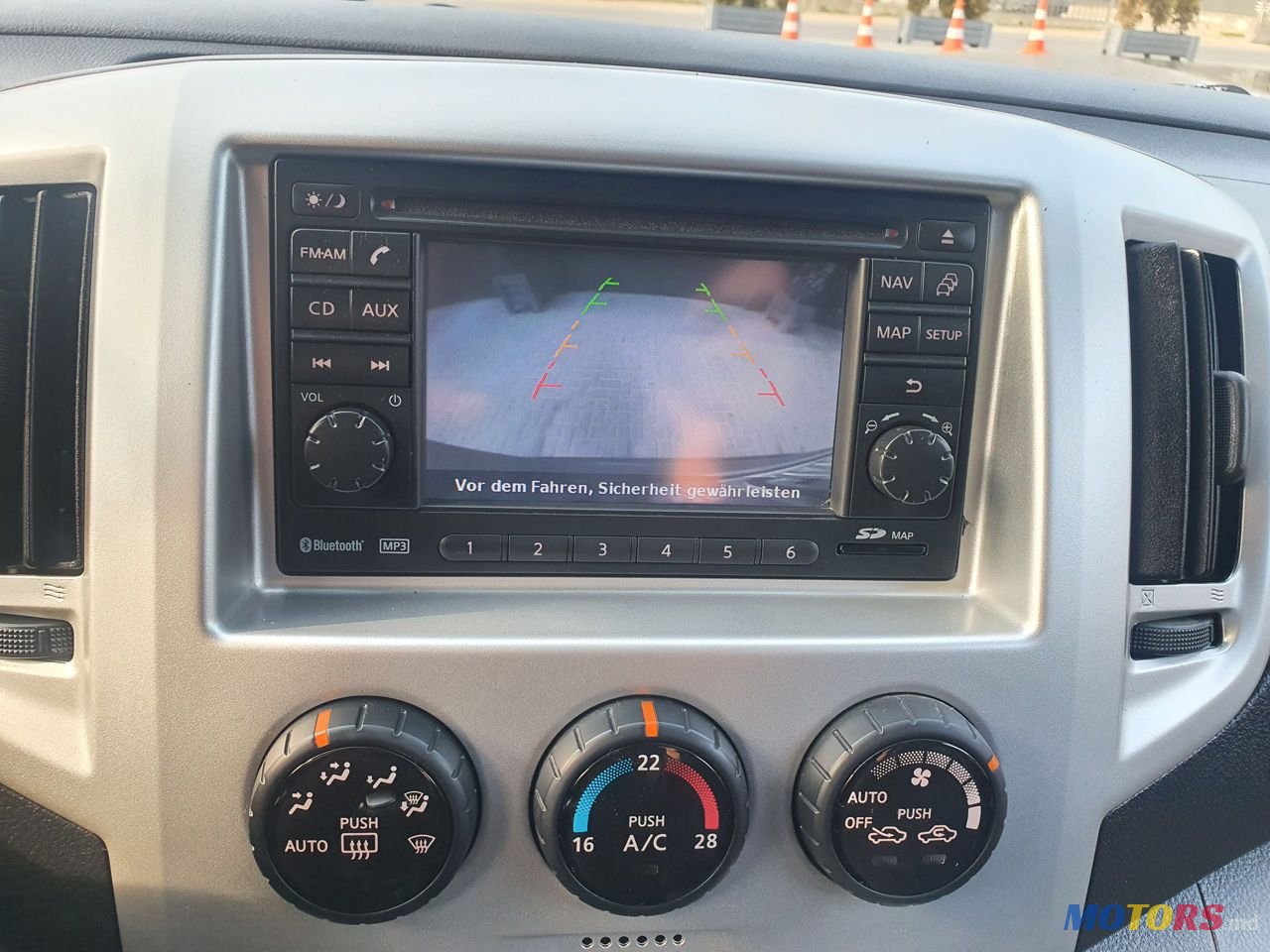 2013' Nissan Nv200 photo #6