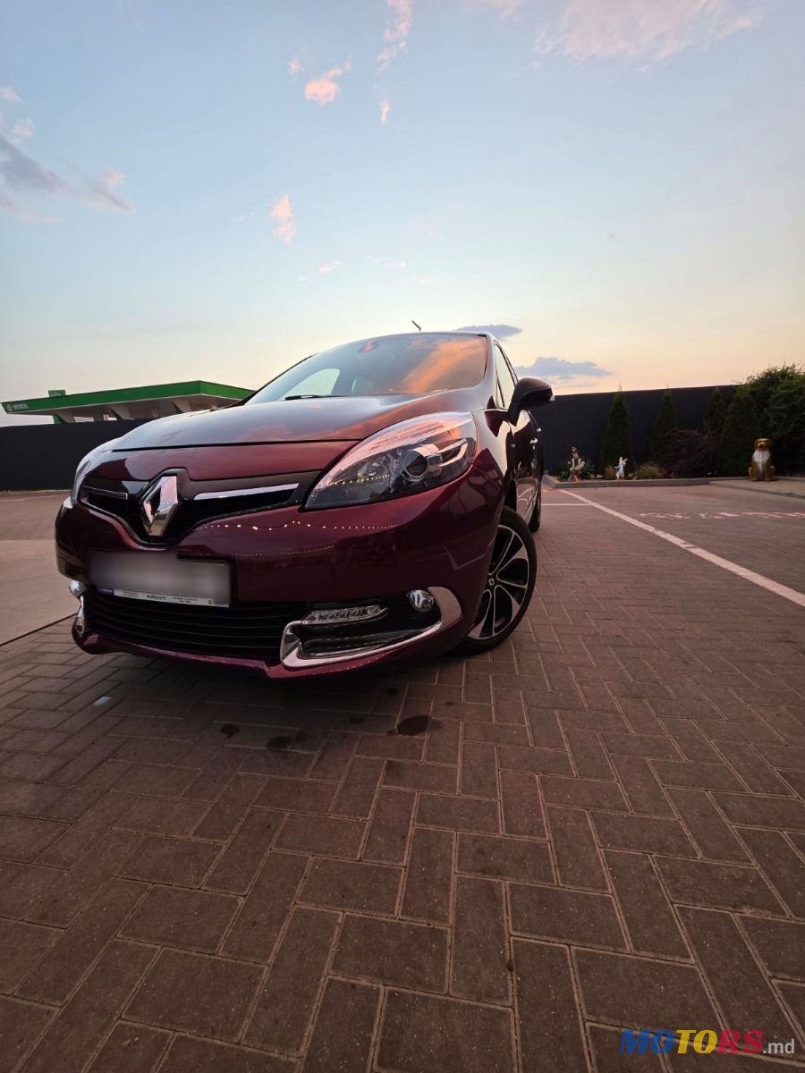 2016' Renault Scenic photo #1