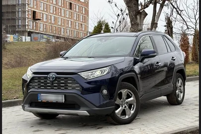 2019' Toyota RAV4