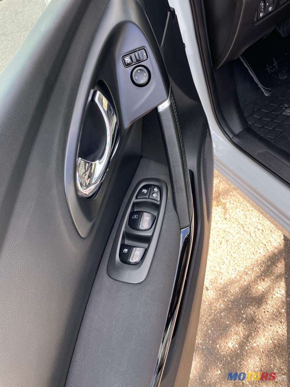 2015' Renault Kadjar photo #6