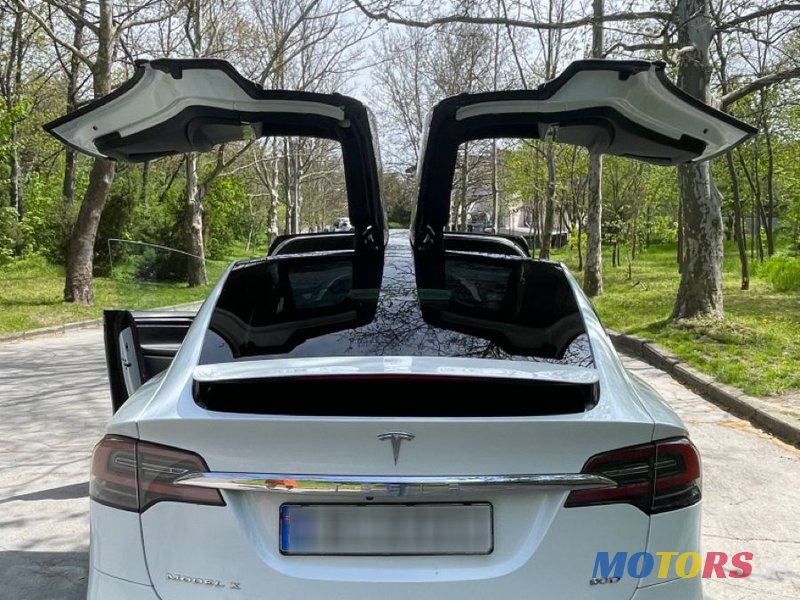 2017' Tesla Model X photo #2