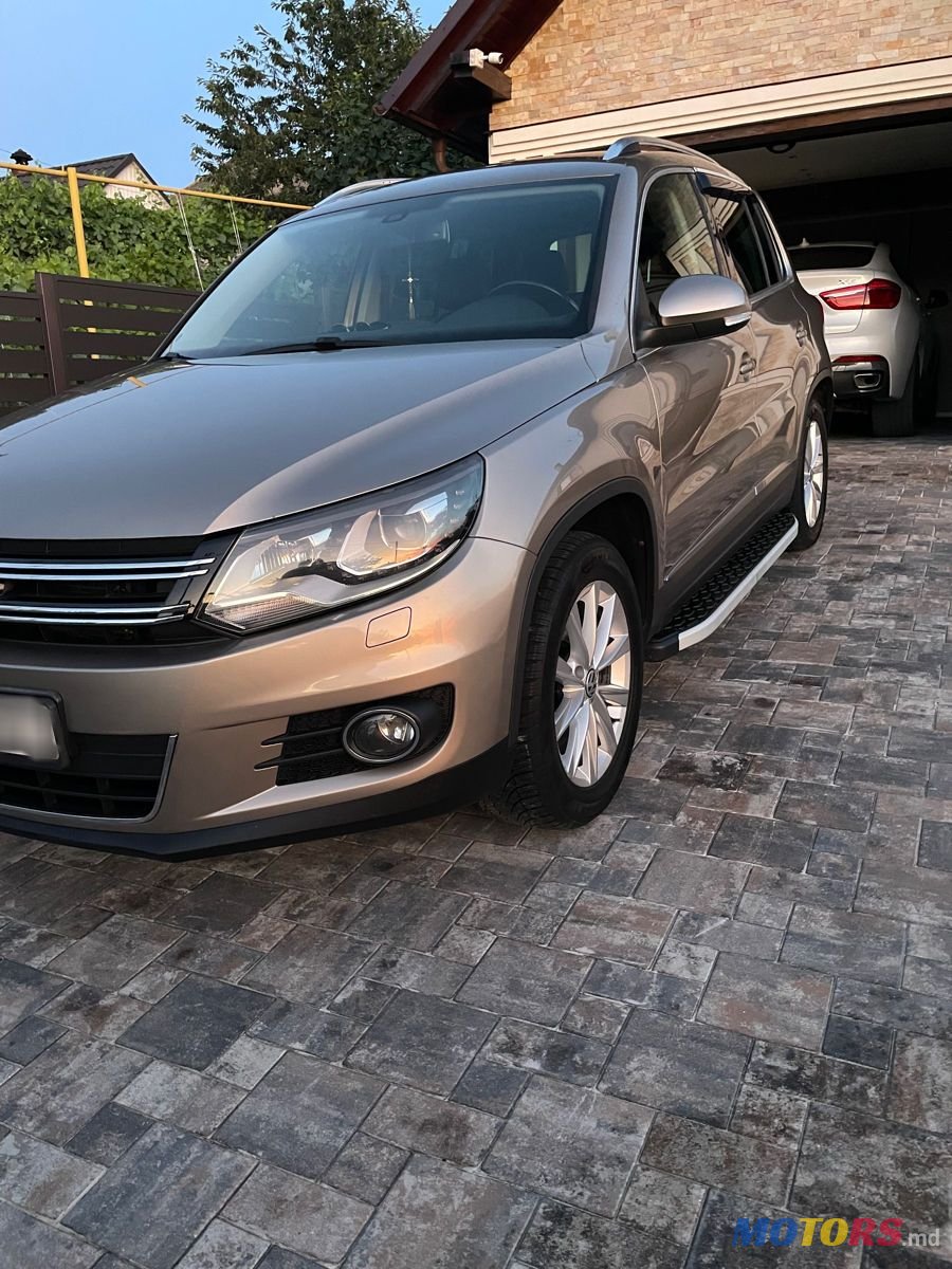 2013' Volkswagen Tiguan photo #3