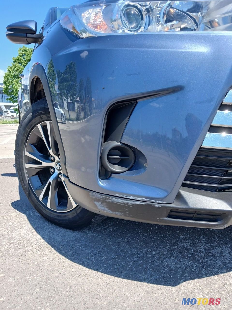 2017' Toyota Highlander photo #5