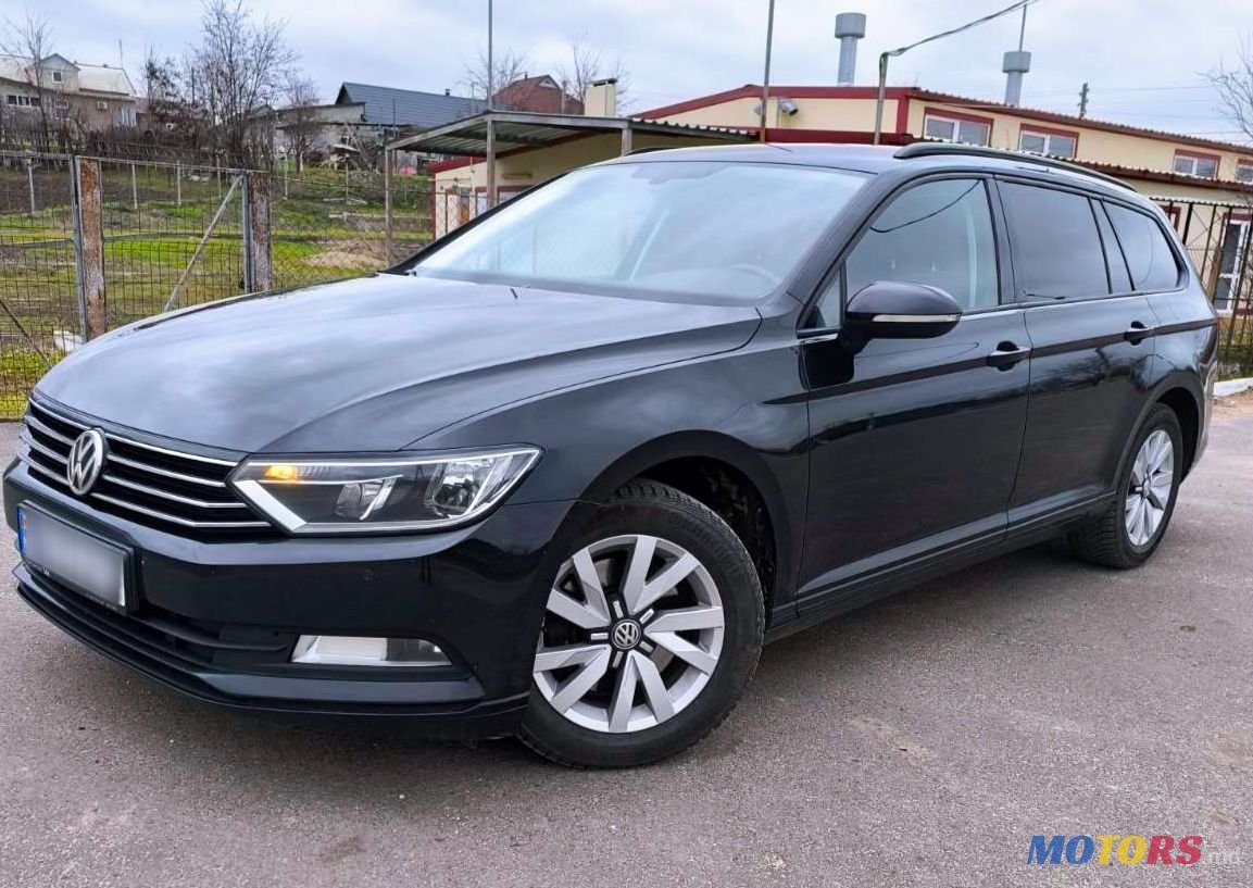 2016' Volkswagen Passat photo #5