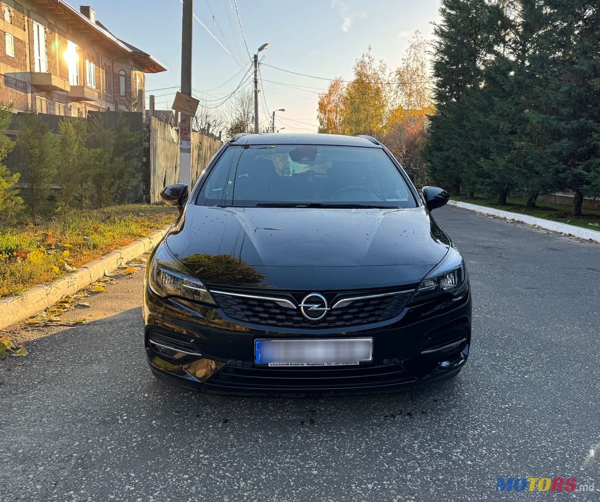 2021' Opel Astra photo #3