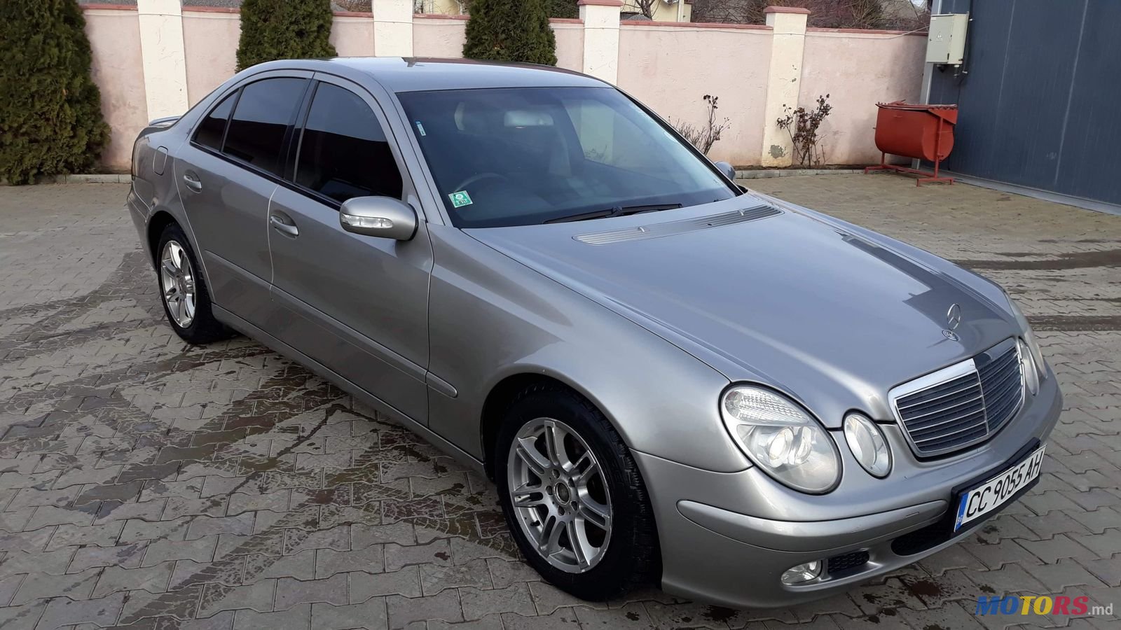 2004' Mercedes-Benz photo #1