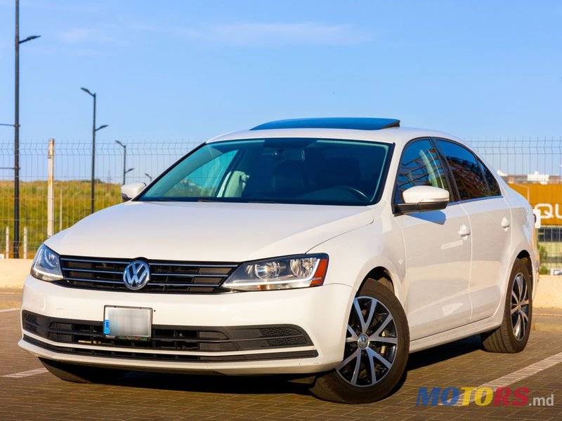 2016' Volkswagen Jetta photo #6