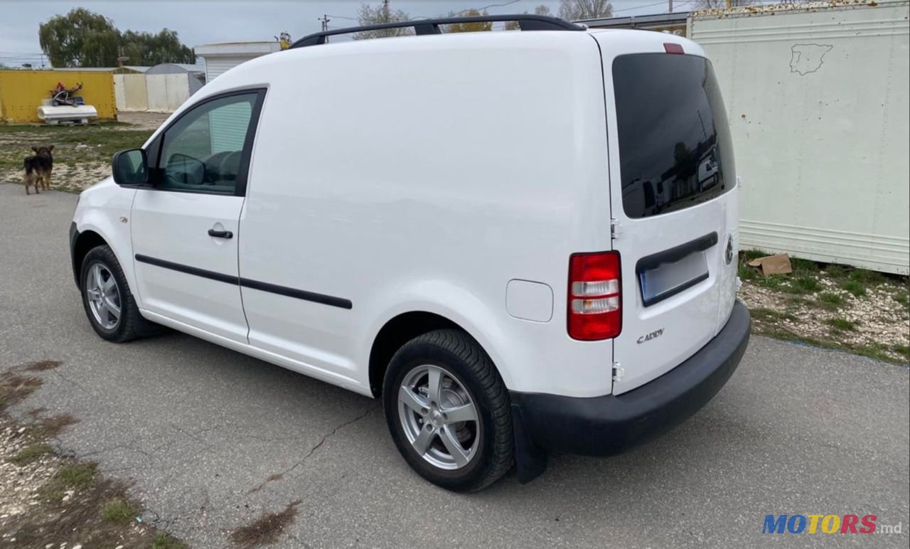 2013' Volkswagen Caddy photo #3