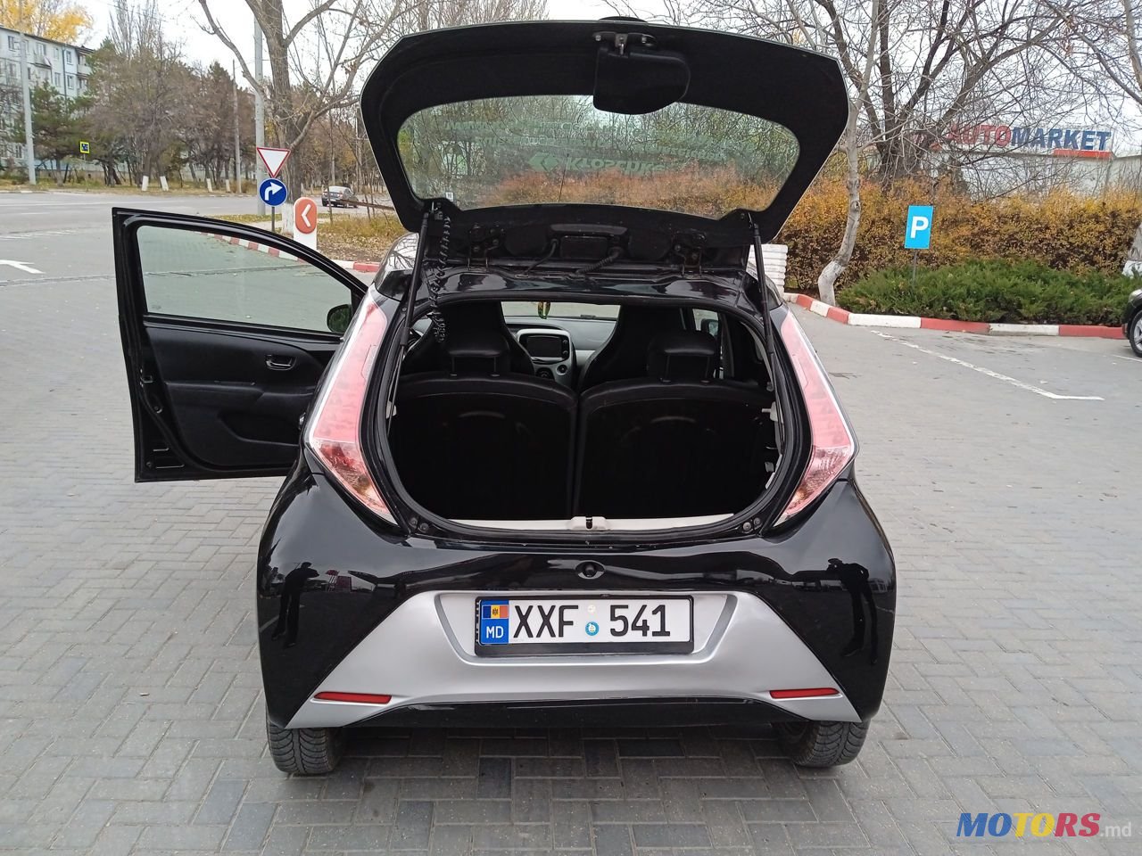 2017' Toyota Aygo photo #6