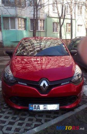 2014' Renault Clio photo #1