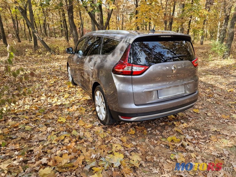 2017' Renault Grand Scenic photo #3