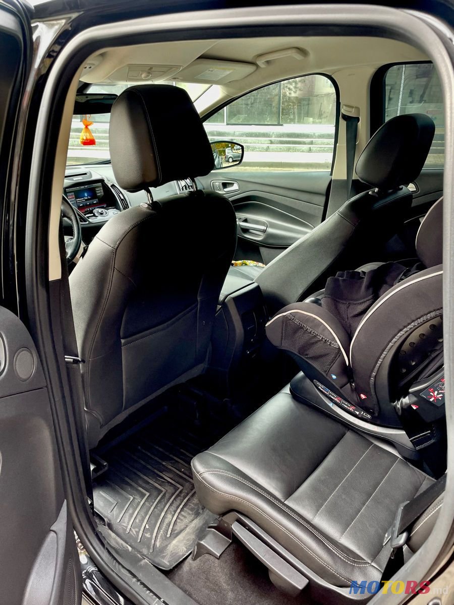 2013' Ford C-MAX photo #6