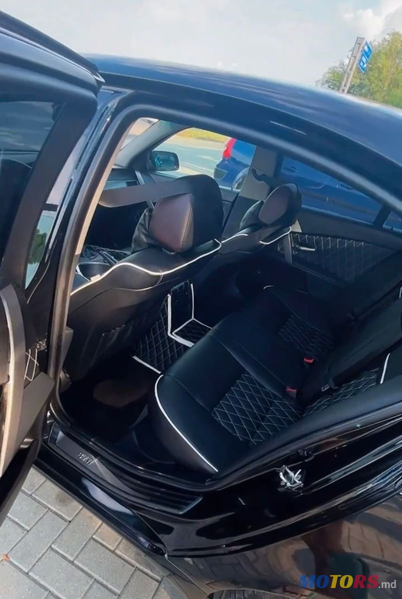 2005' BMW 5 Series photo #3