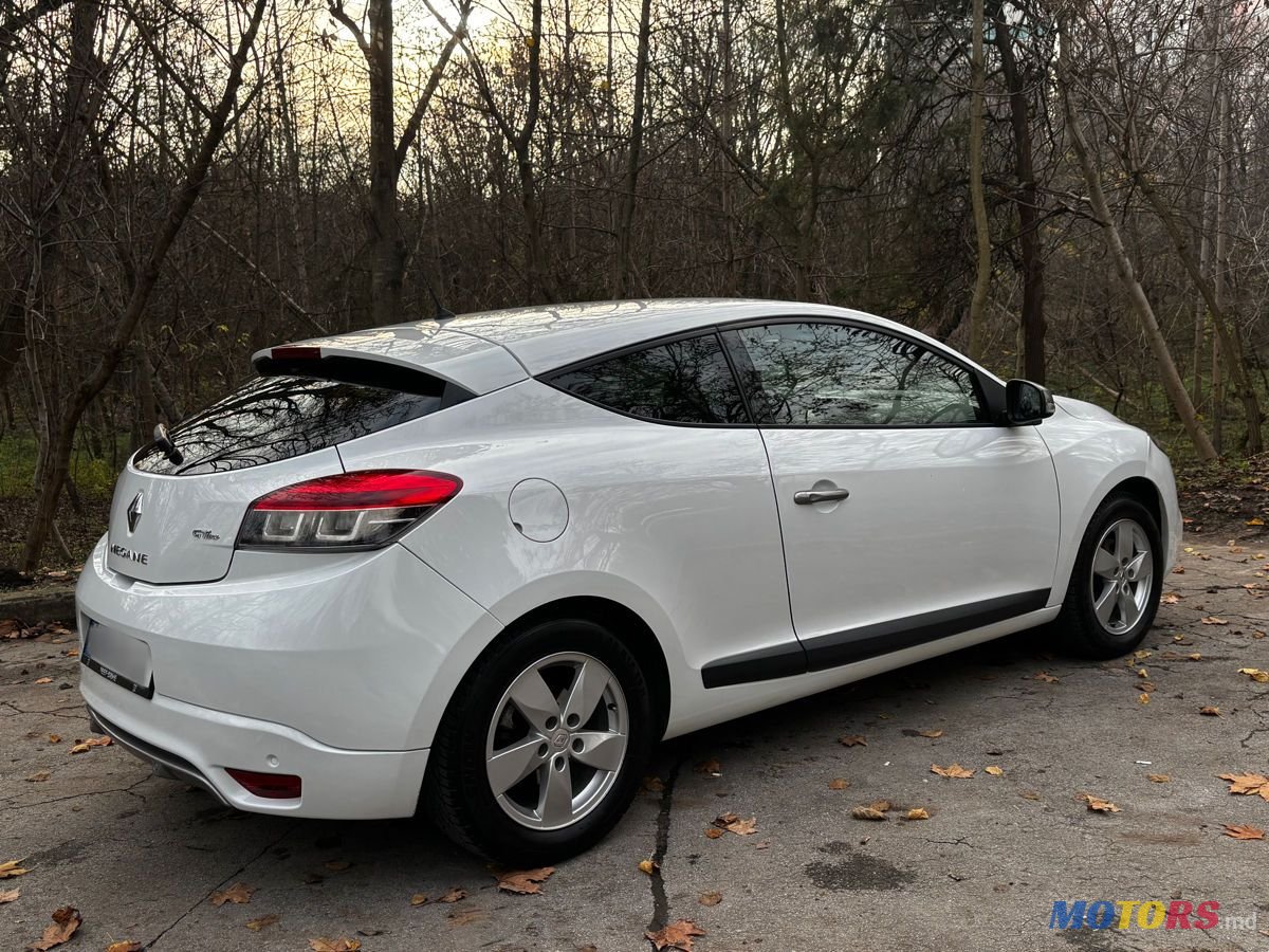 2010' Renault Megane photo #4