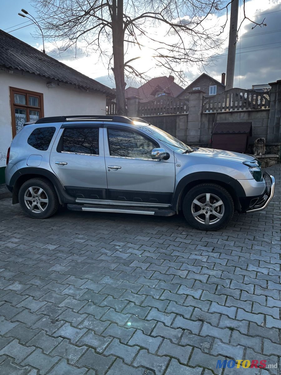2011' Dacia Duster photo #2