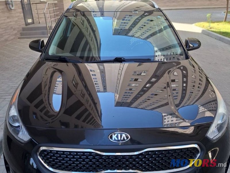 2017' Kia Niro photo #2