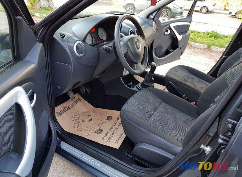 2010' Dacia Logan photo #1