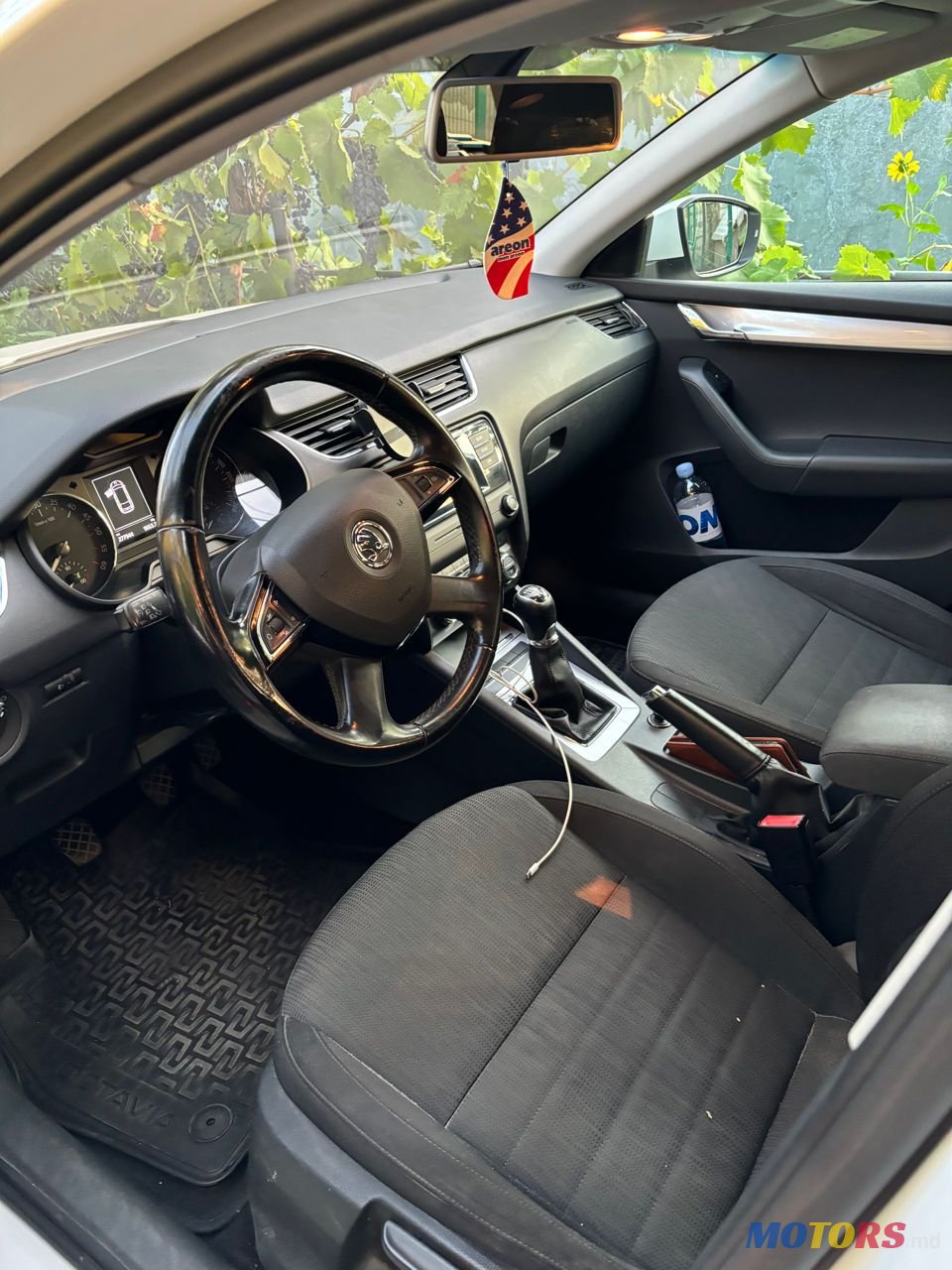 2015' Skoda Octavia photo #2