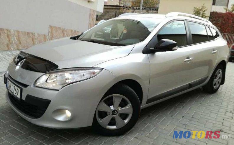 2010' Renault Megane photo #1