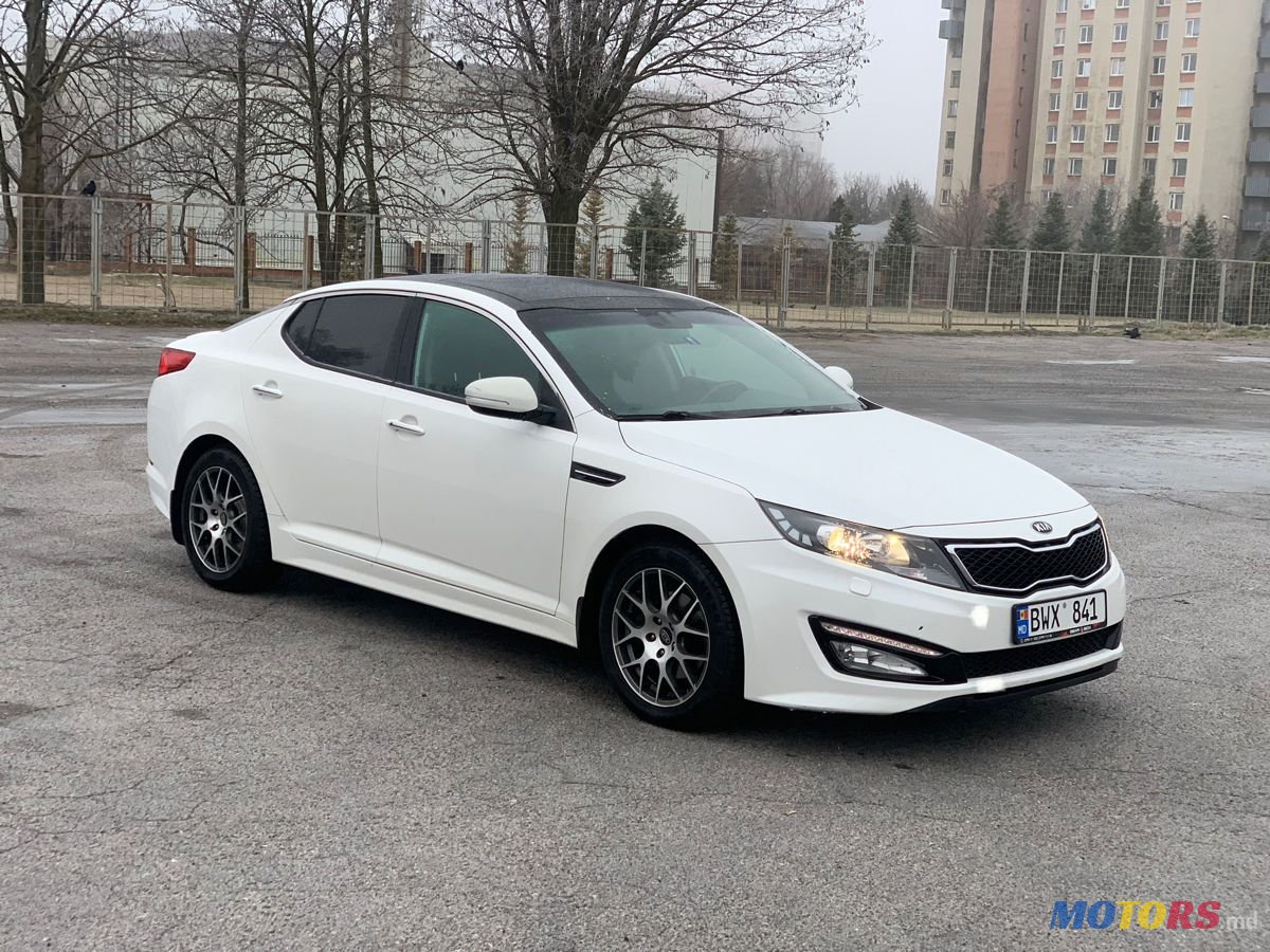 2012' Kia Optima photo #3