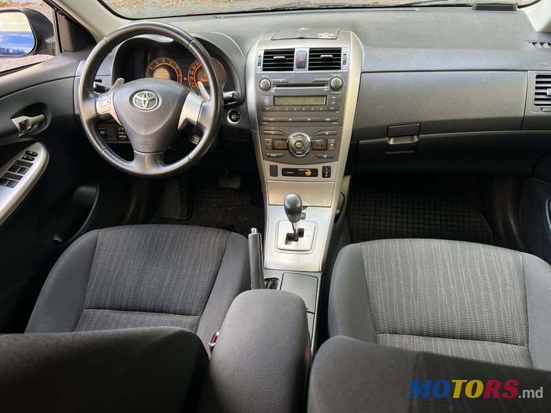 2008' Toyota Corolla photo #4