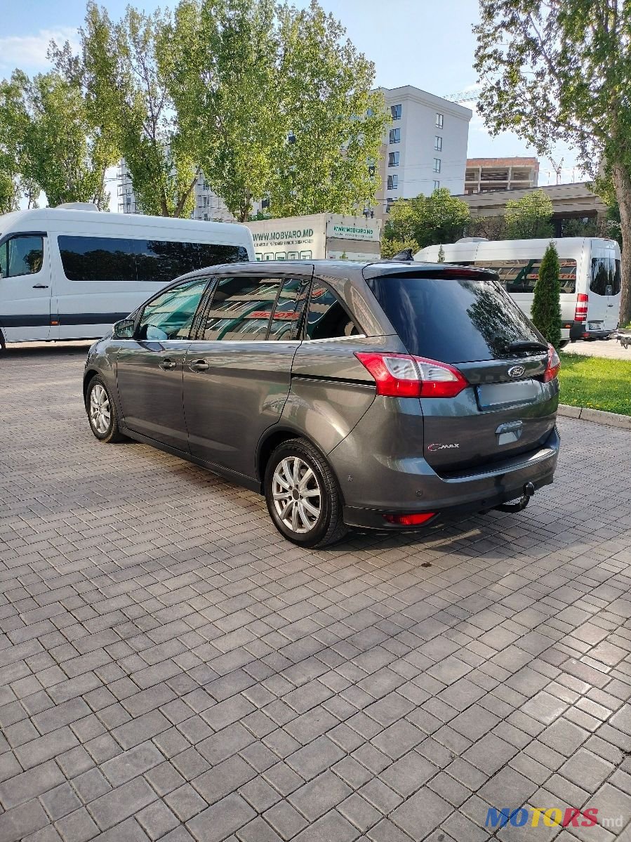 2015' Ford Grand C-MAX photo #2