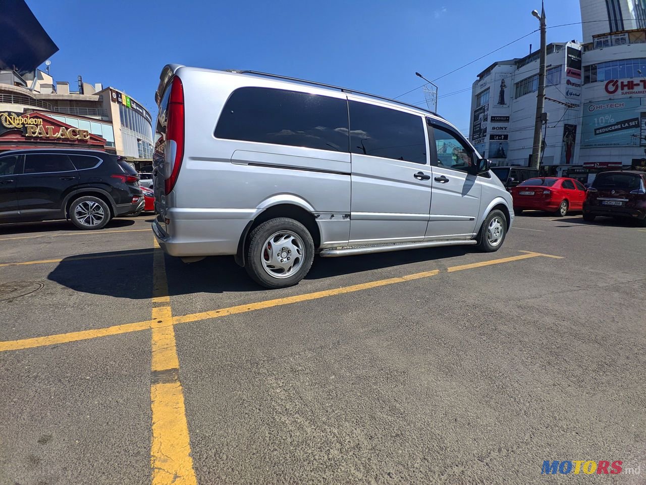 2005' Mercedes-Benz Viano photo #6