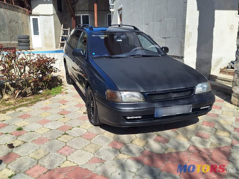 1997' Toyota Carina photo #1