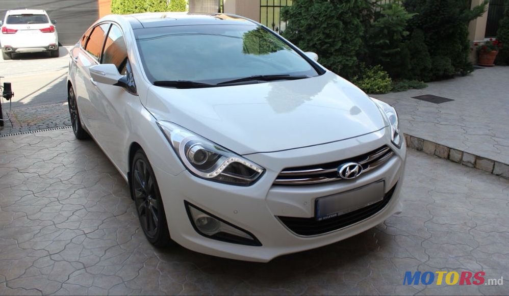 2013' Hyundai i40 photo #1