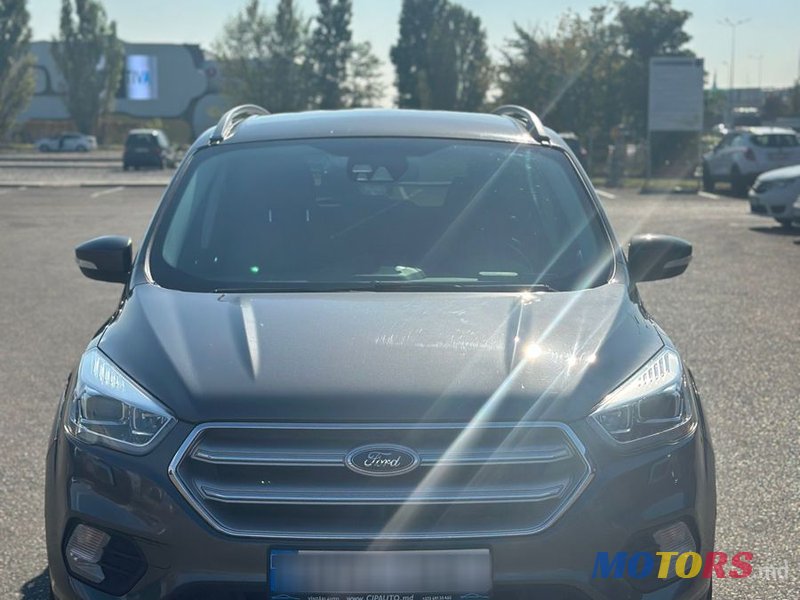 2017' Ford Kuga photo #2