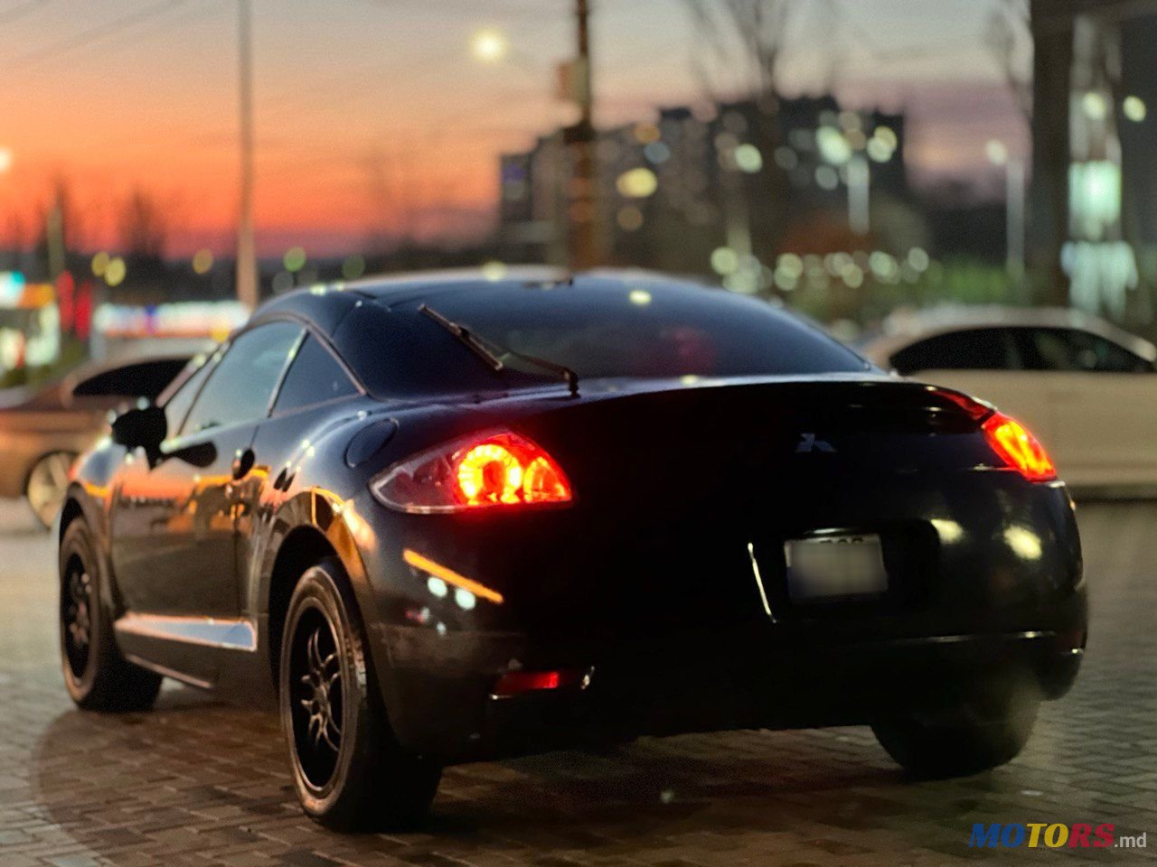 2007' Mitsubishi Eclipse photo #4