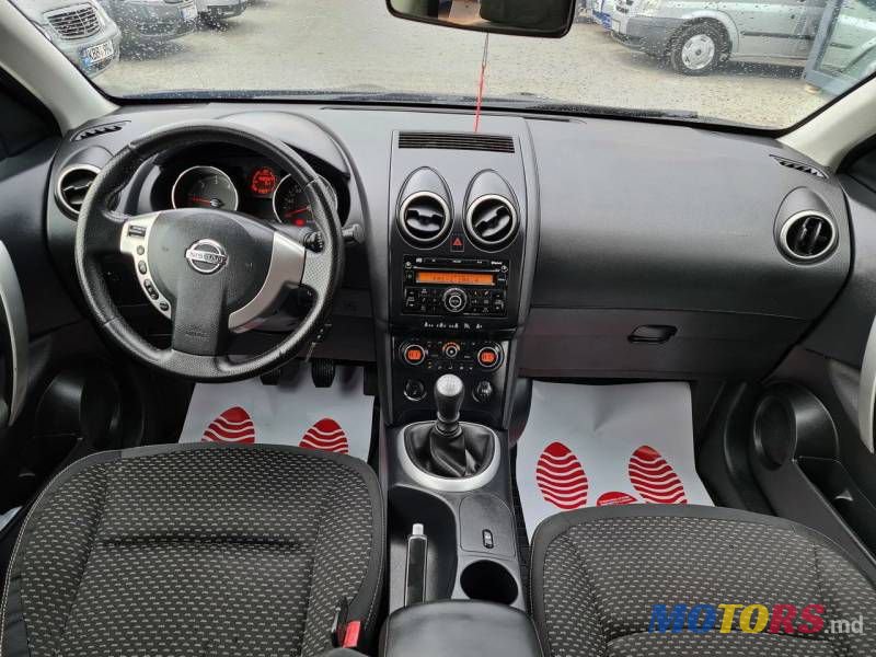 2009' Nissan Qashqai photo #2