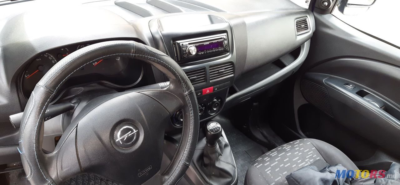 2012' Opel Combo photo #4