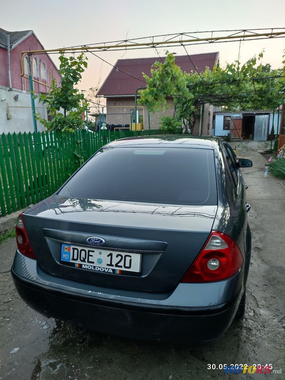 2004' Ford Mondeo photo #2