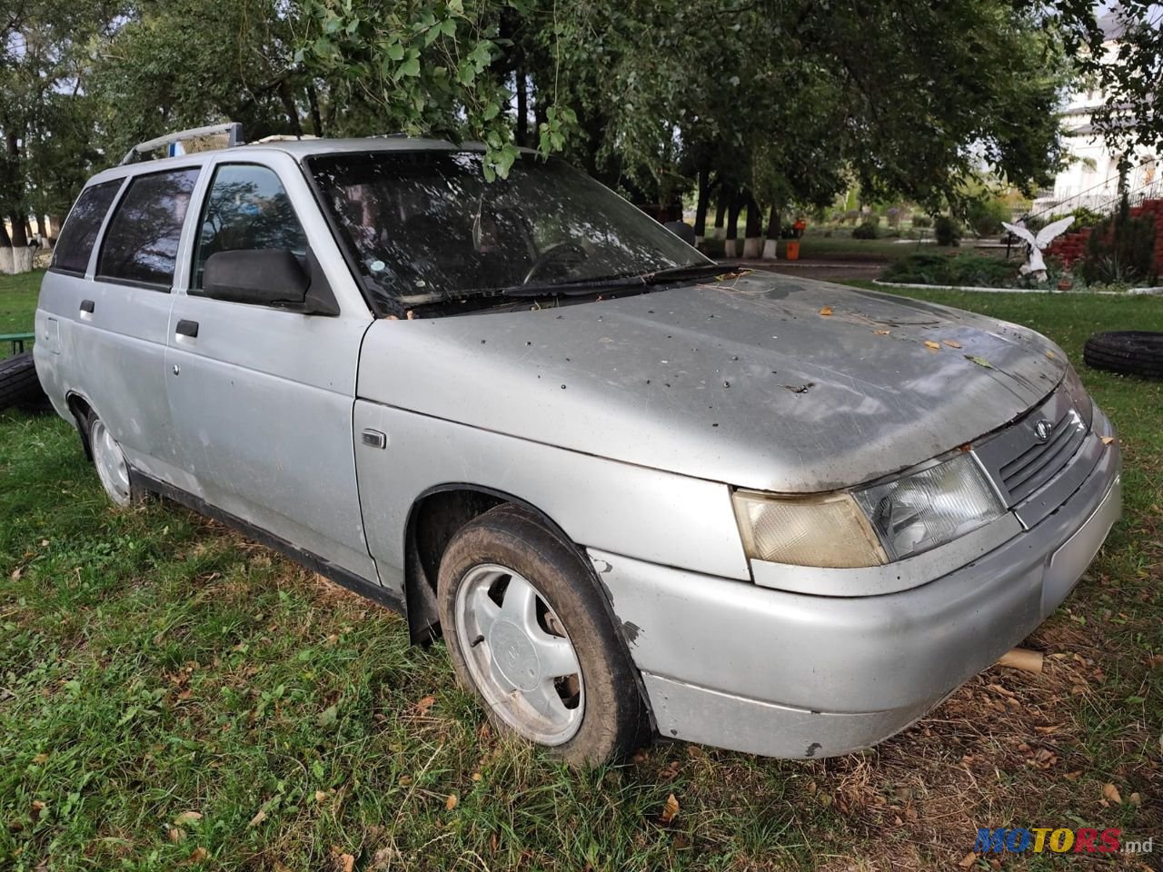 2004' Lada 2111 photo #2