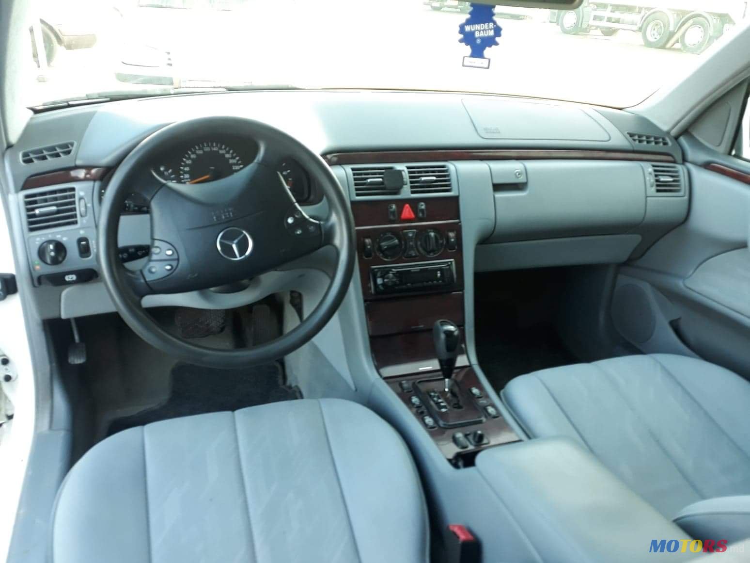 2000' Mercedes-Benz photo #5