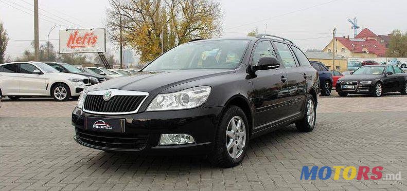 2009' Skoda Octavia photo #3