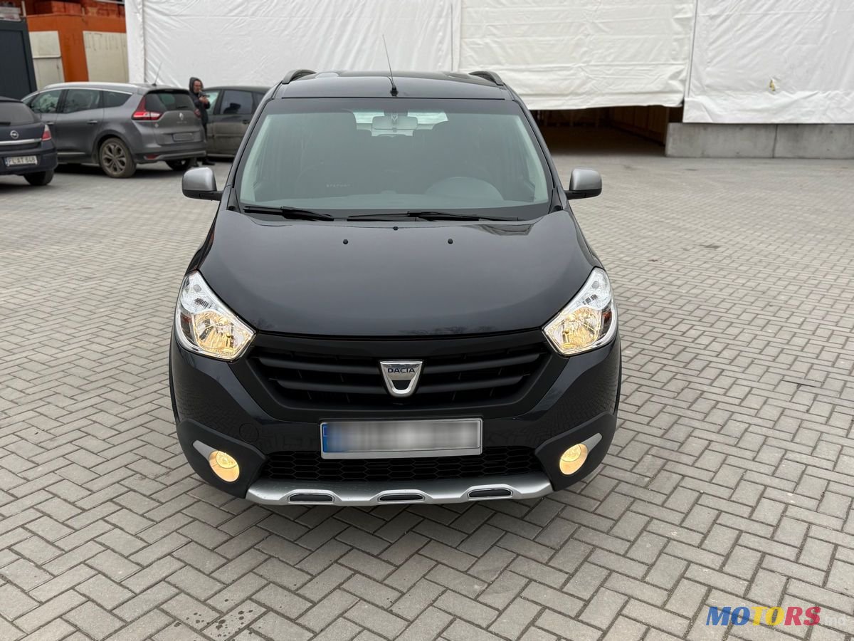 2016' Dacia Lodgy photo #1