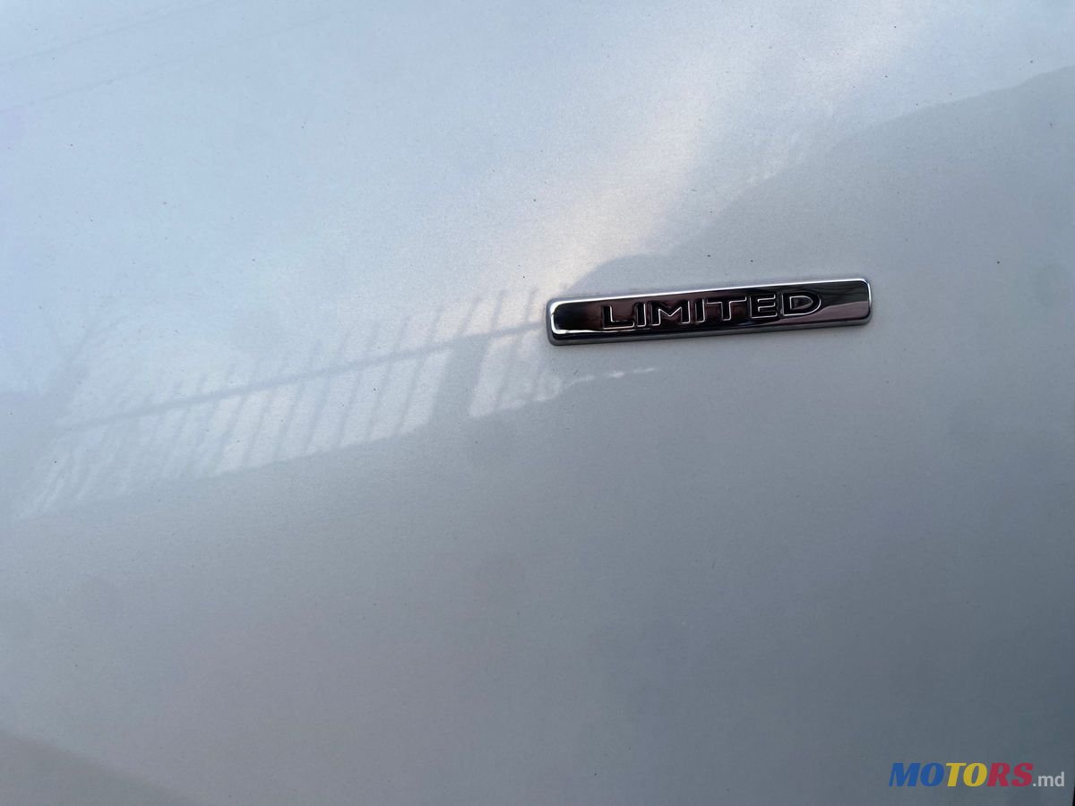 2015' Renault Scenic photo #4