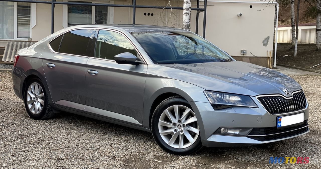2017' Skoda Superb photo #2