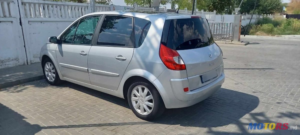 2007' Renault Scenic photo #1