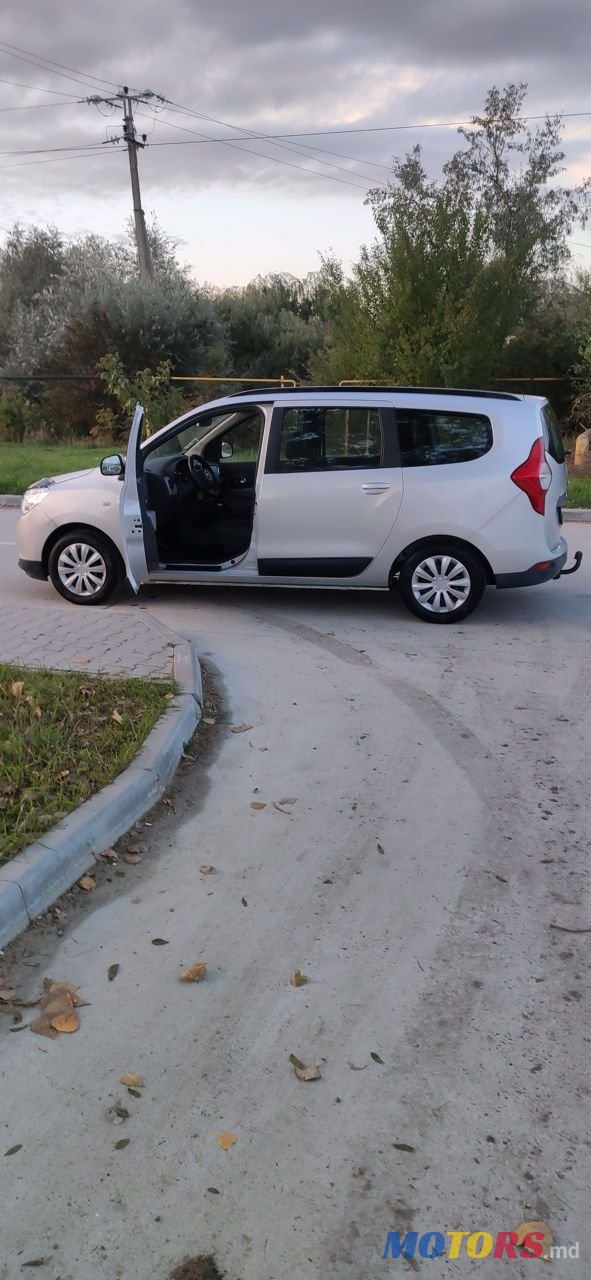 2013' Dacia Jogger photo #4