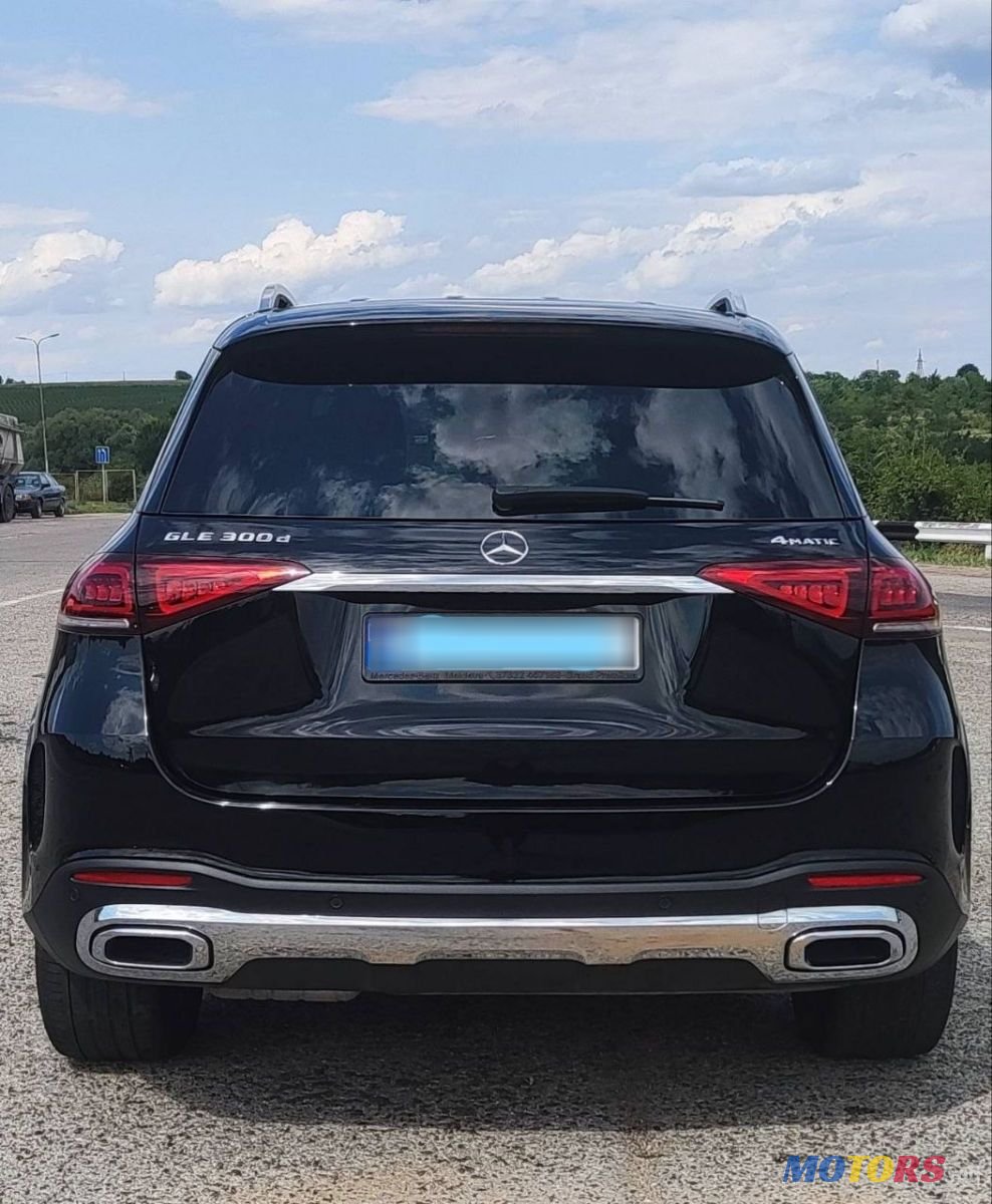 2019' Mercedes-Benz GLE photo #4